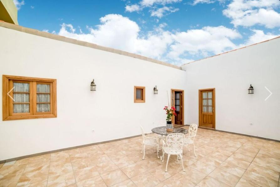 La Casa Del Bisa Genovés Exterior foto
