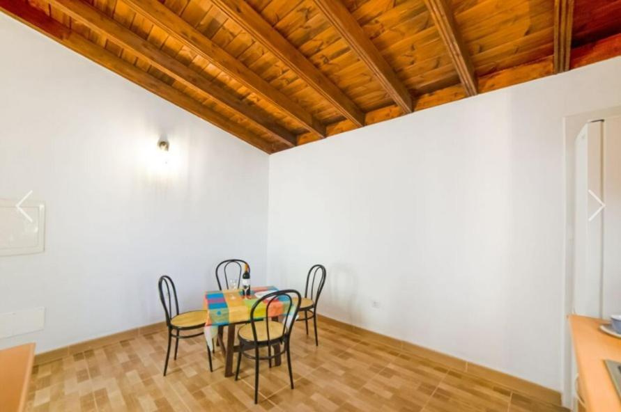 La Casa Del Bisa Genovés Exterior foto