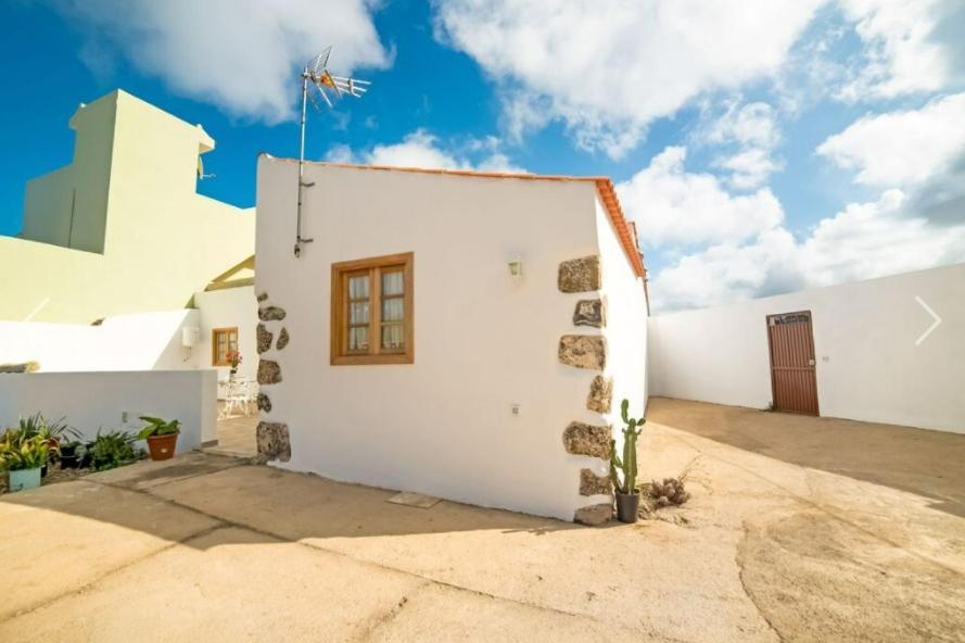 La Casa Del Bisa Genovés Exterior foto