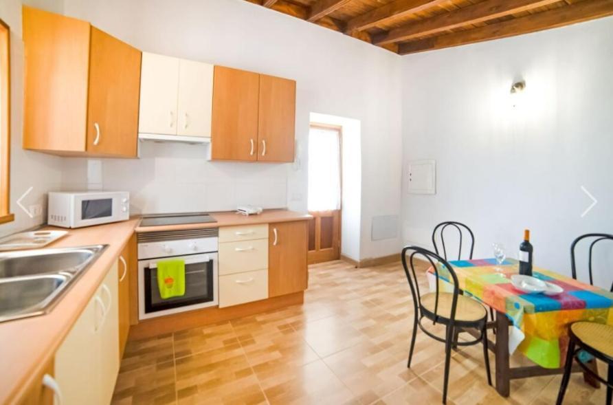 La Casa Del Bisa Genovés Exterior foto
